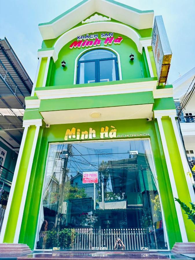 ホテル Khach San Minh Ha ダラット エクステリア 写真